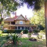 Front view of Central Florida B&B Thurston House