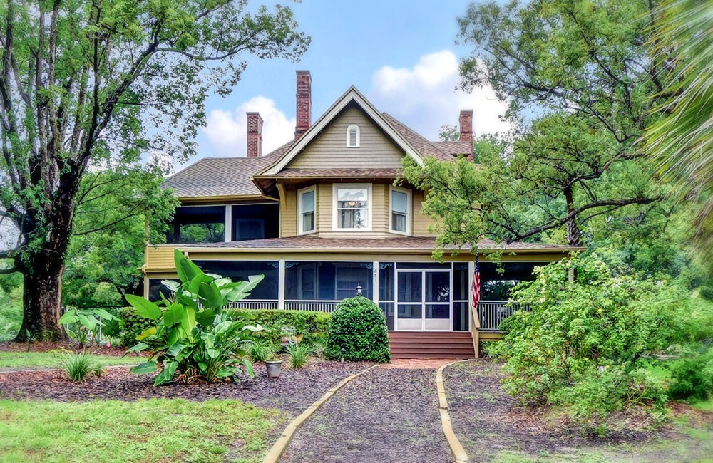 exterior view of Thurston House BB