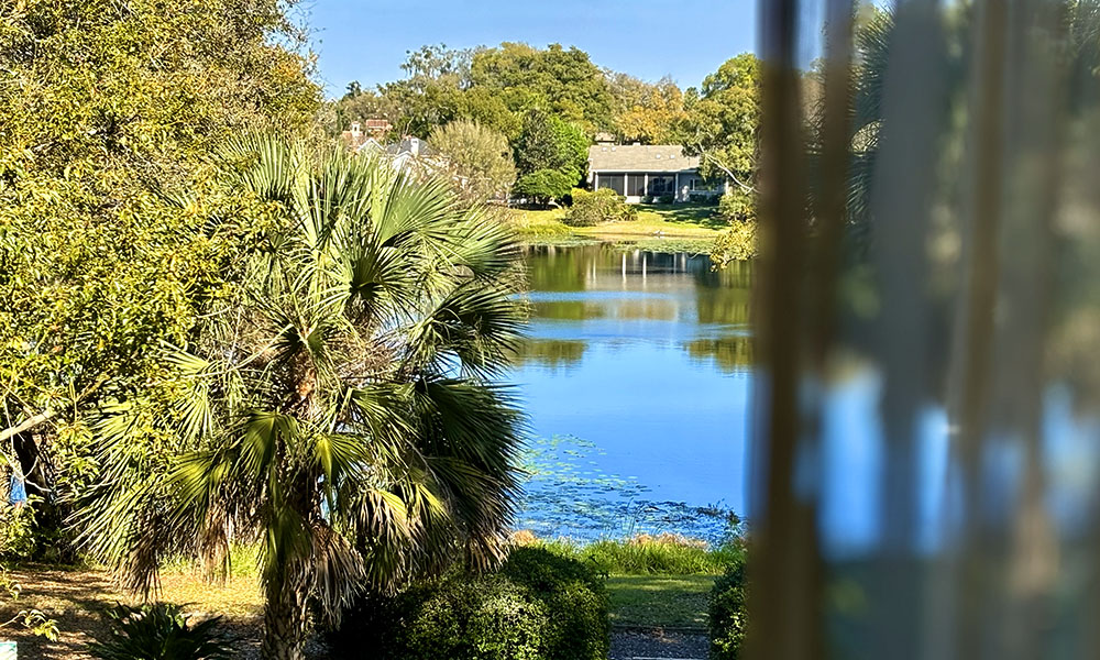 O'heir Room lake view